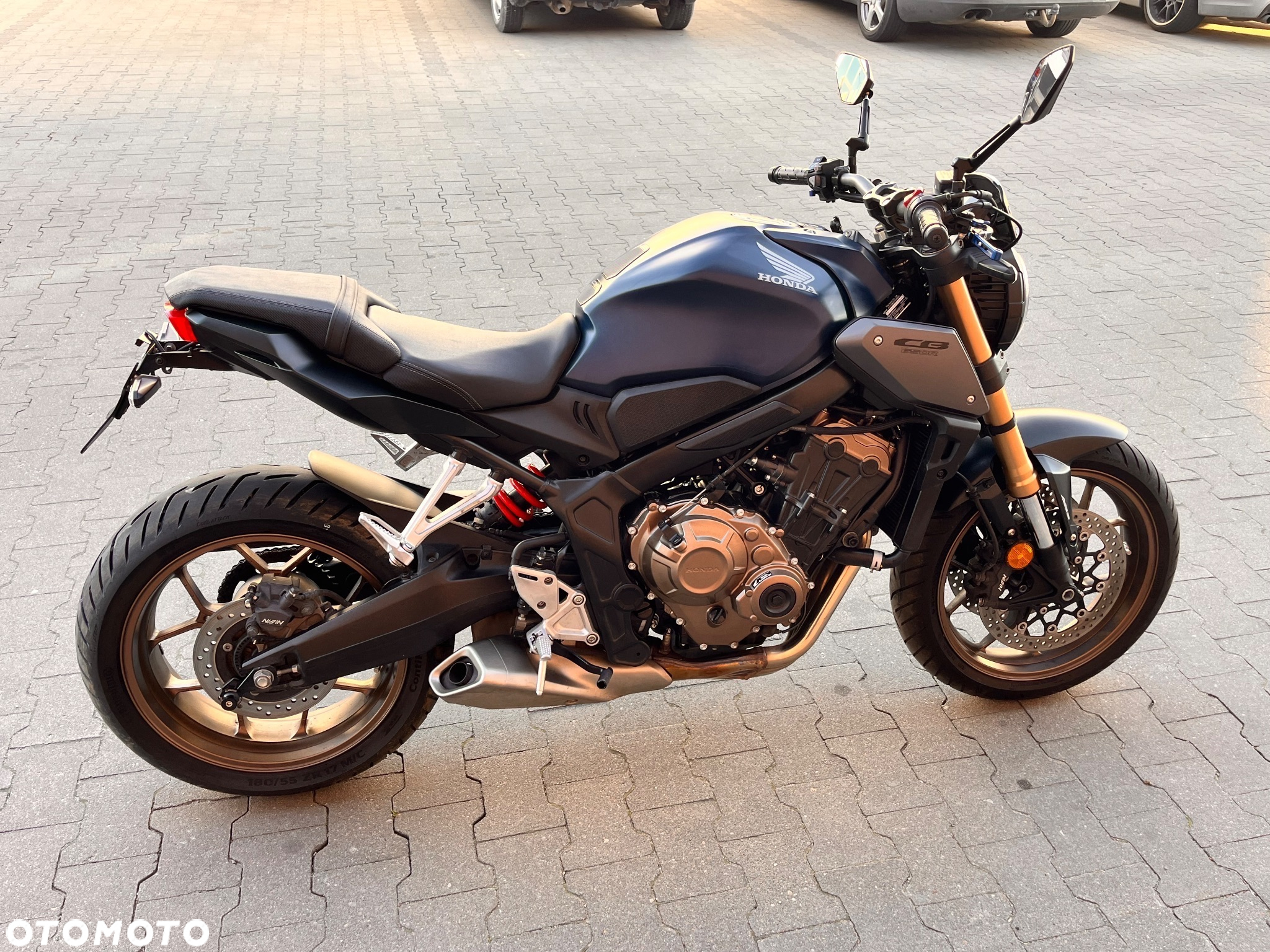 Honda CB - 4