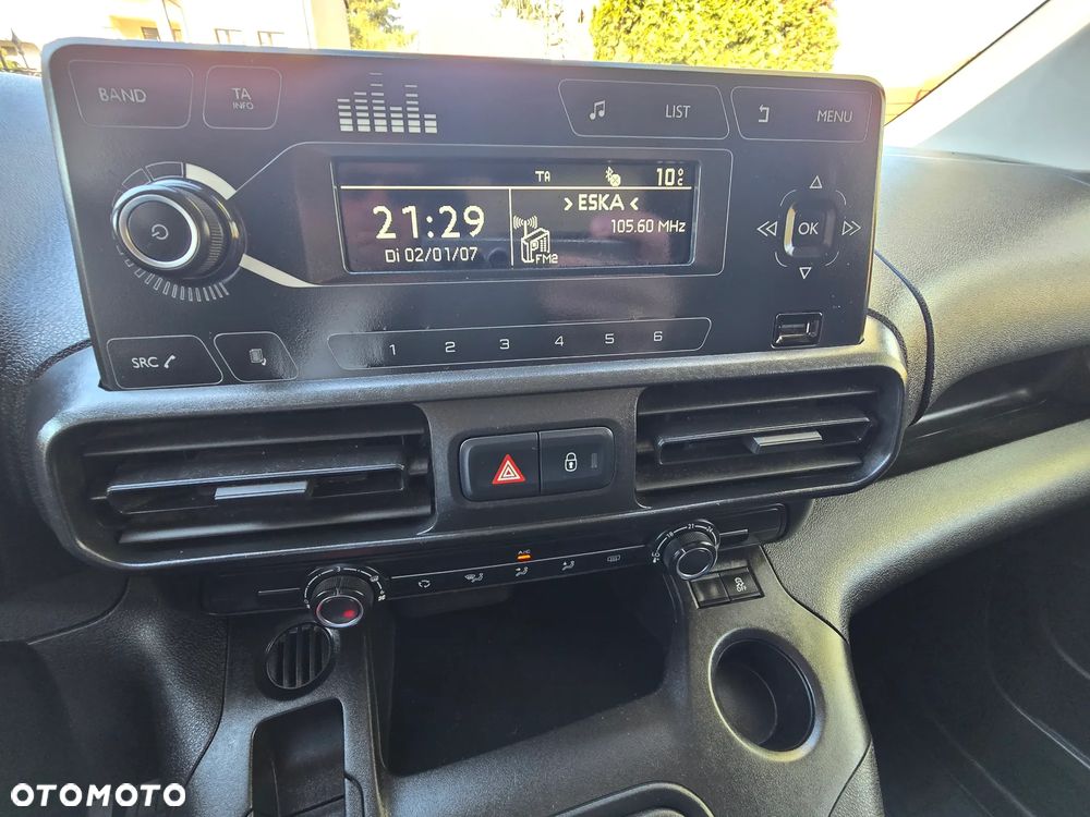Opel Combo 1.5 CDTI S&S - 9