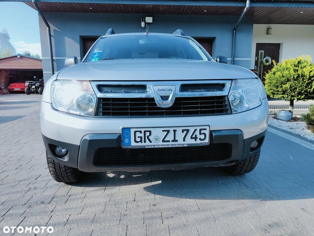 Dacia Duster 1.6 16V 4x2 Laureate - 26