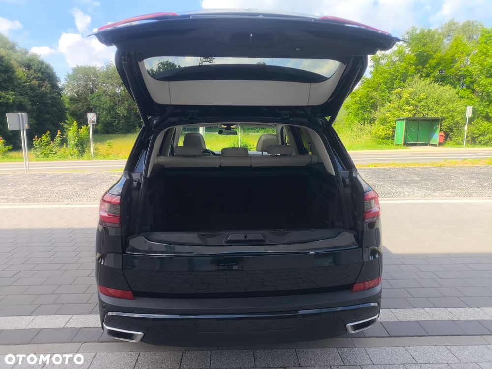 BMW X5 xDrive25d - 17