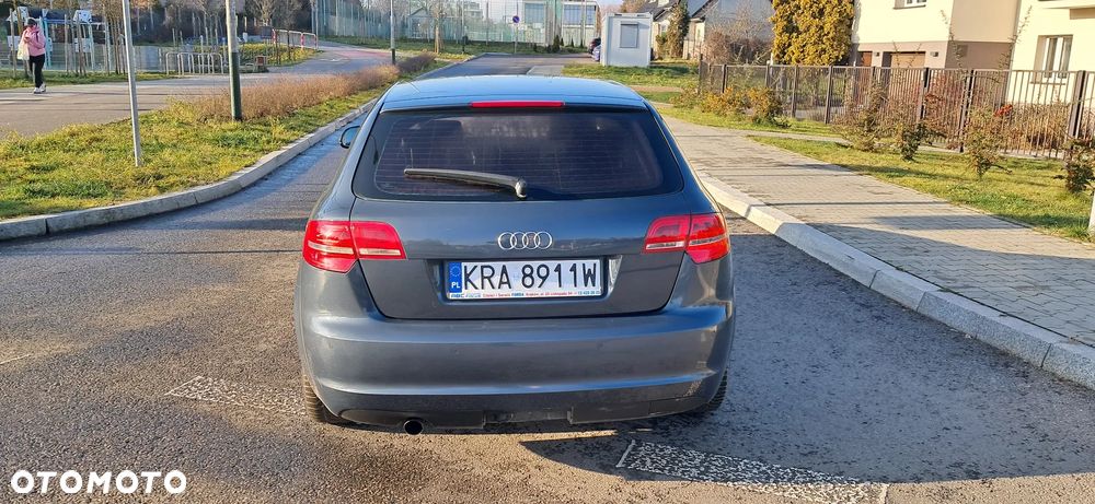 Audi A3 Sportback - 4