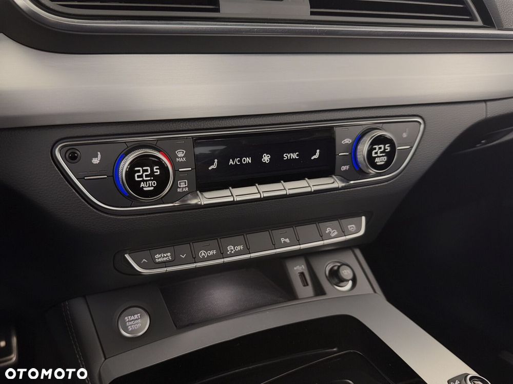 Audi Q5 Sportback - 19