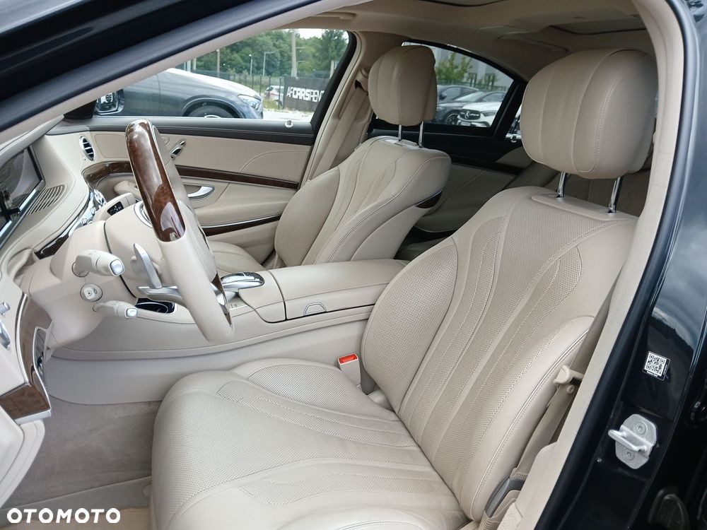 Mercedes-Benz Klasa S 500 4Matic 9-TRONIC - 22