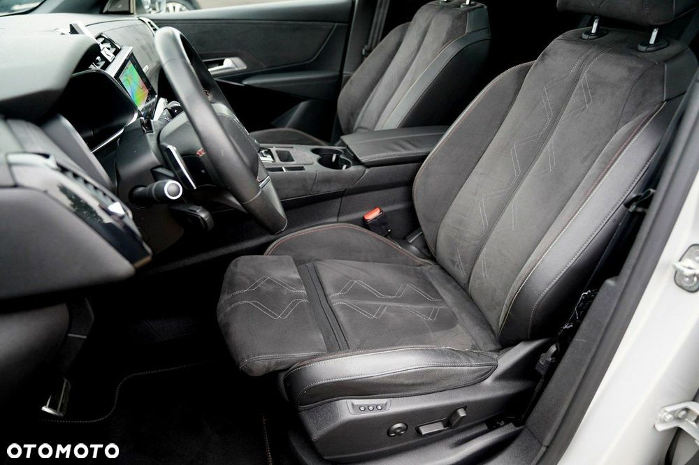 DS Automobiles DS 7 Crossback - 24