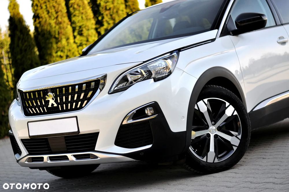 Peugeot 3008 1.2 PureTech Allure S&S EAT6 - 5