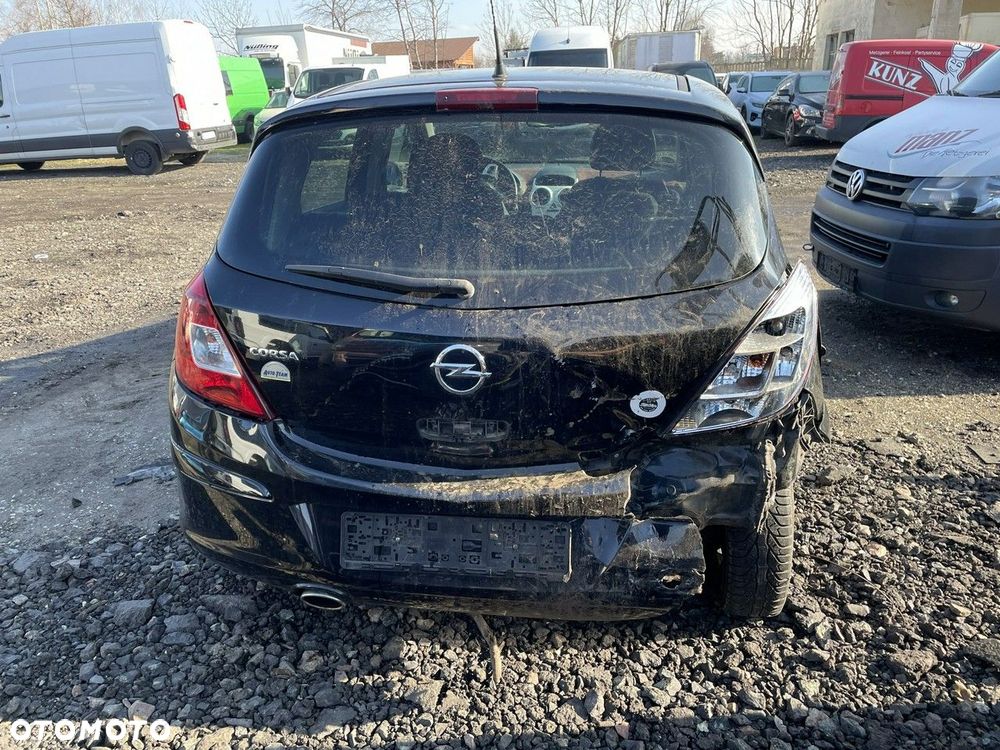 Opel Corsa 1.4 16V Selection - 16