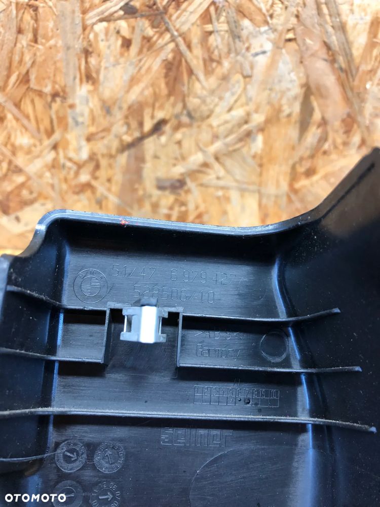 BMW E93 OBUDOWA OSŁONA ZAGŁOWKA LAMPY BAGAŻNIKA LEWA PRAWA - 7