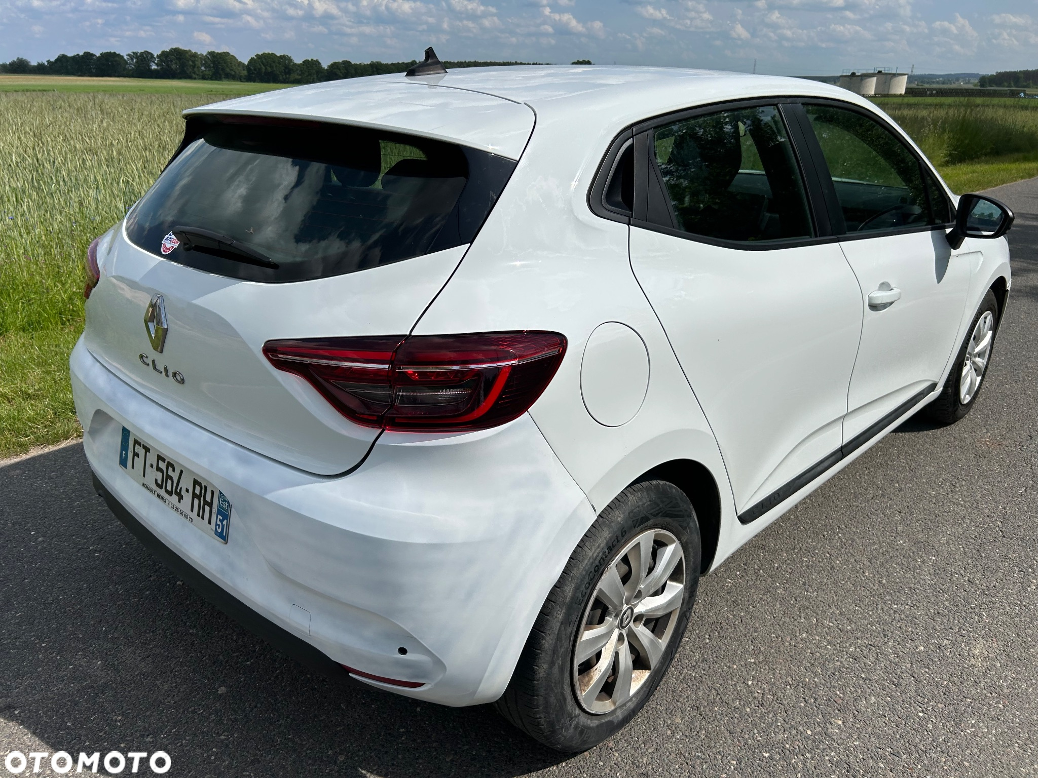 Renault Clio - 2
