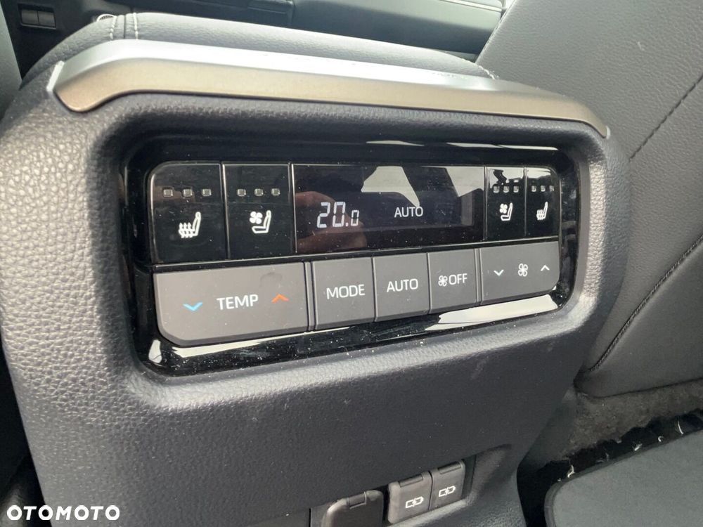 Toyota Land Cruiser LC 2.8 D-4D First Edition - 14