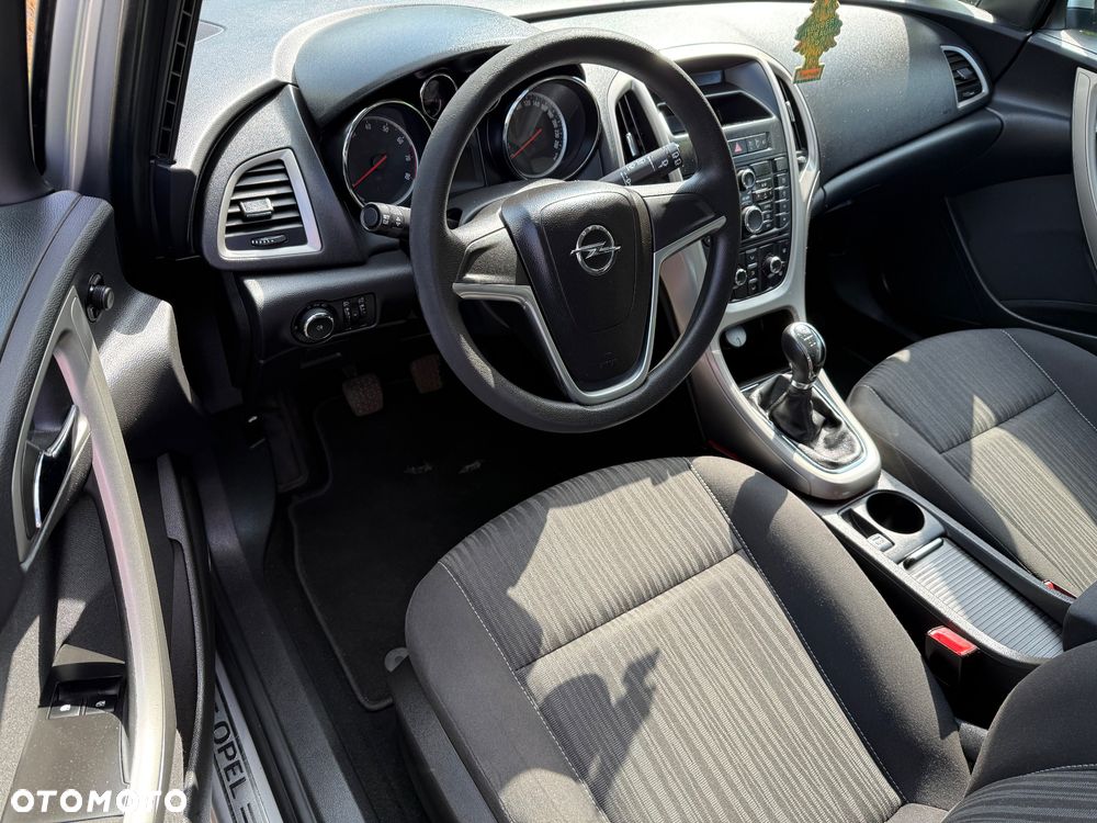 Opel Astra 1.4 Selection - 11