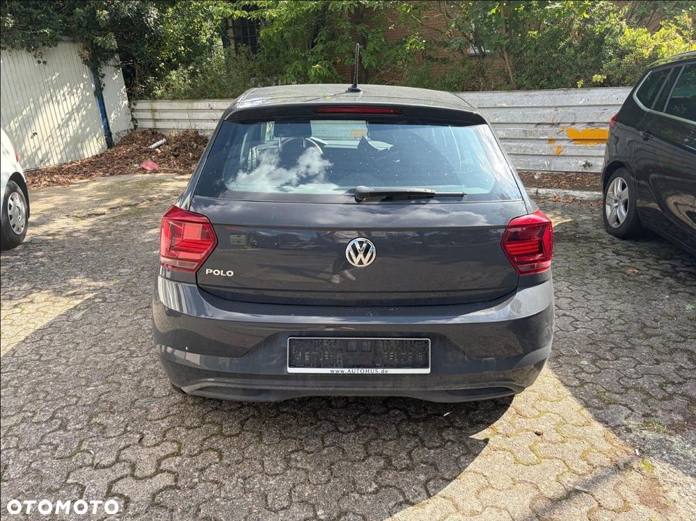 Volkswagen Polo - 15