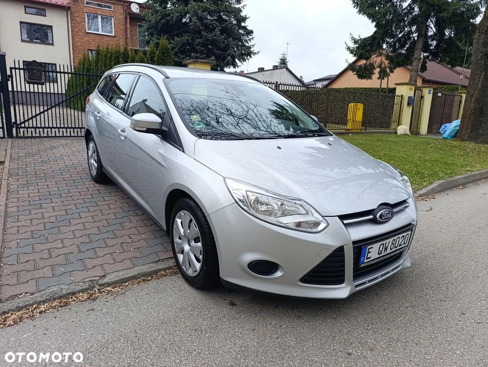 Ford Focus 1.6 TDCi DPF Titanium - 9