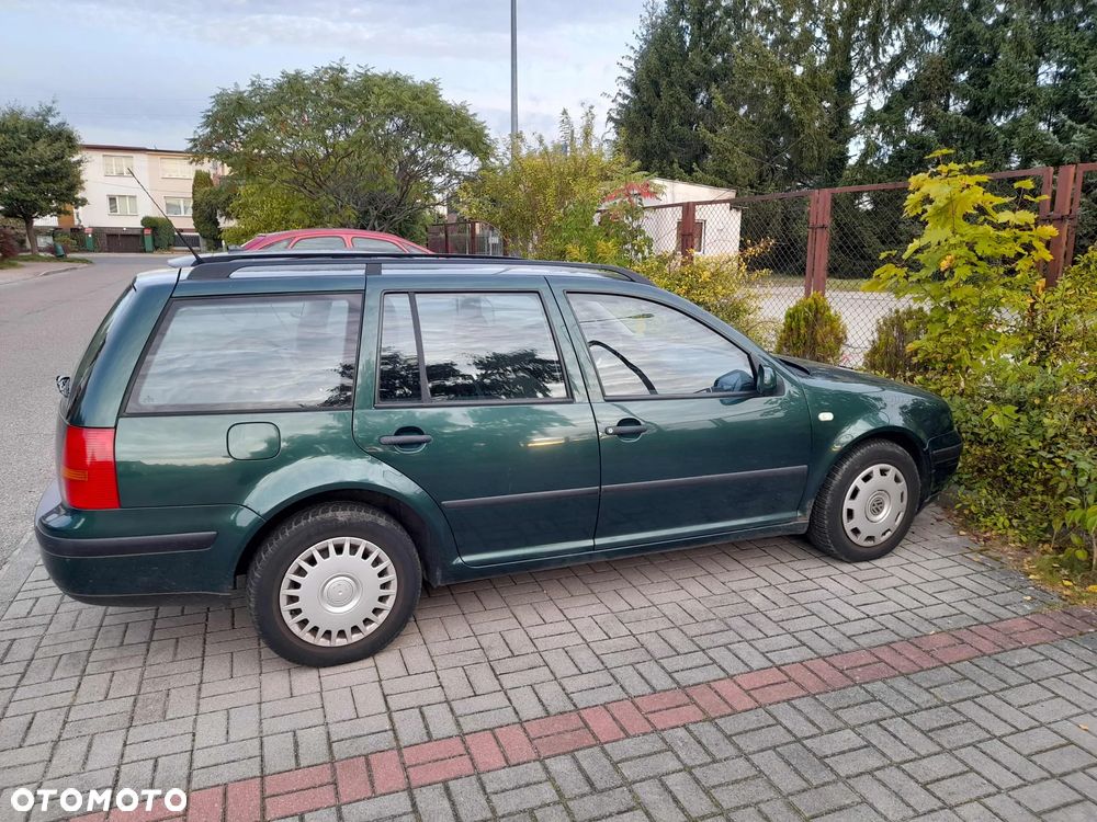 Volkswagen Golf - 19