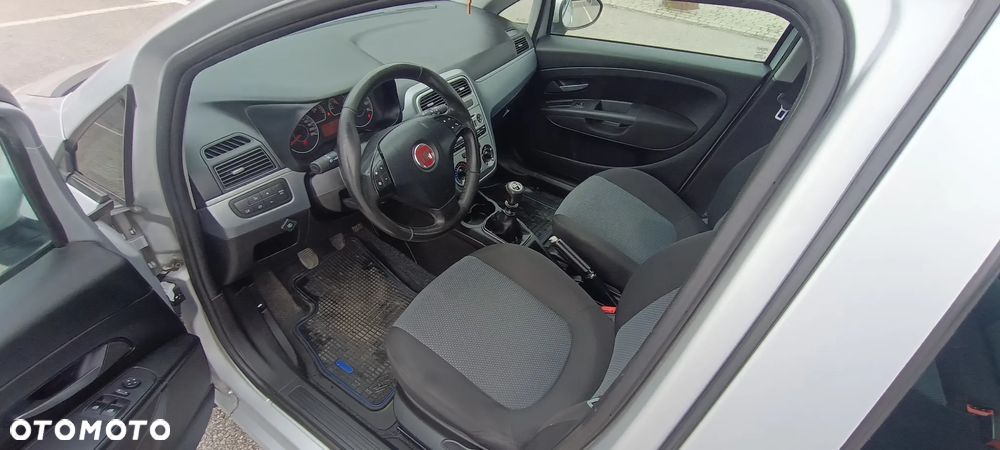 Fiat Grande Punto 1.4 8V Active - 12