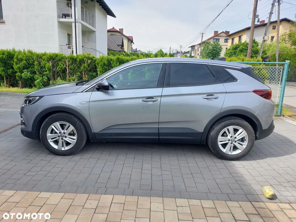 Opel Grandland X 1.2 T GPF Design Line S&S - 12