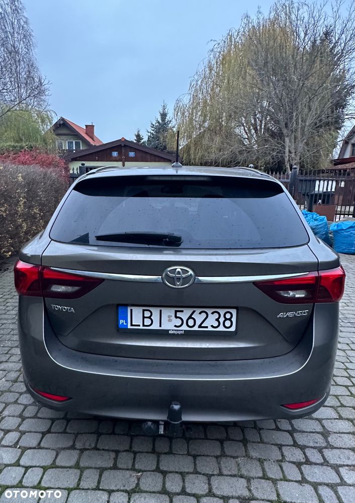 Toyota Avensis 2.0 D-4D Active Business - 8