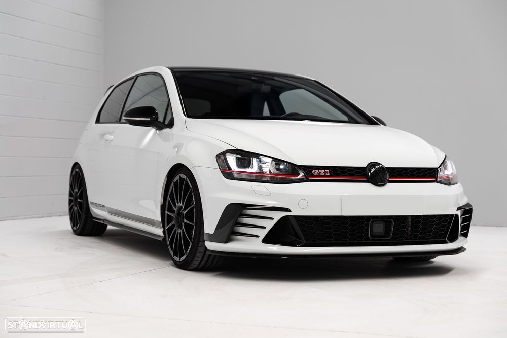 VW Golf GTI Clubsport DSG - 4