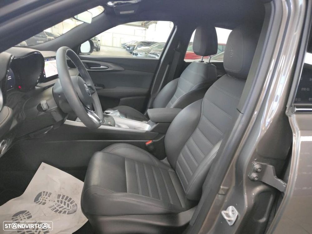 Alfa Romeo Tonale 1.5 Hybrid Sprint - 3