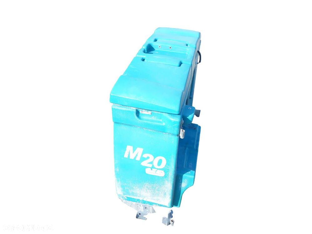 Zamiatarka Tennant M20 Tylny Zbiornik - 3