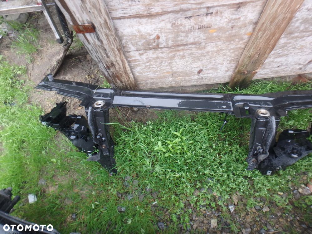 Pas przedni BMW X5 E53 - 1