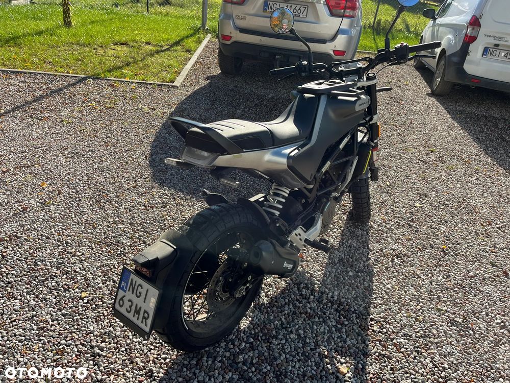 Husqvarna Svartpilen - 4