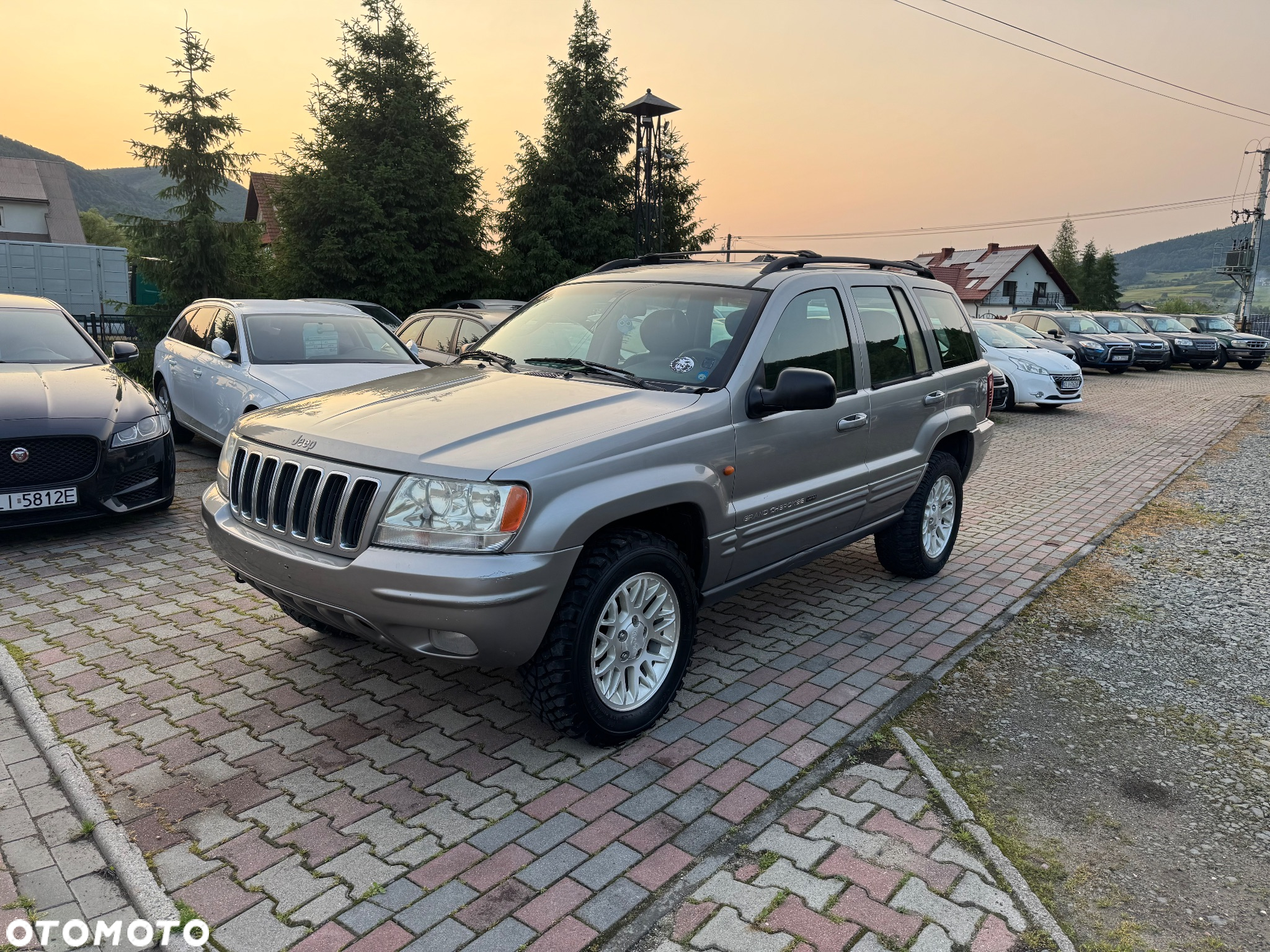Jeep Grand Cherokee - 7