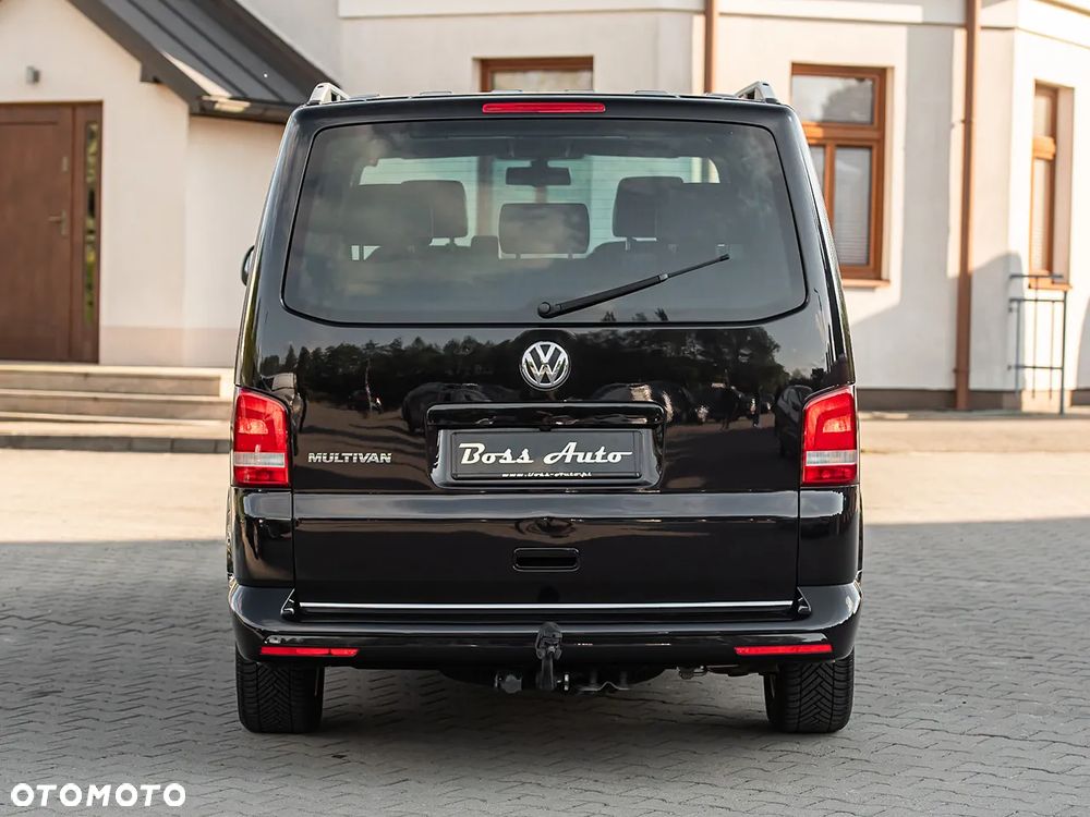 Volkswagen Multivan - 9