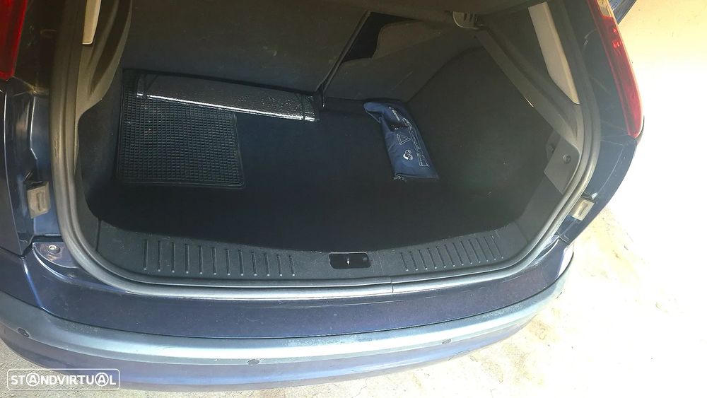 Ford Focus 1.6 TDCi Titanium - 12