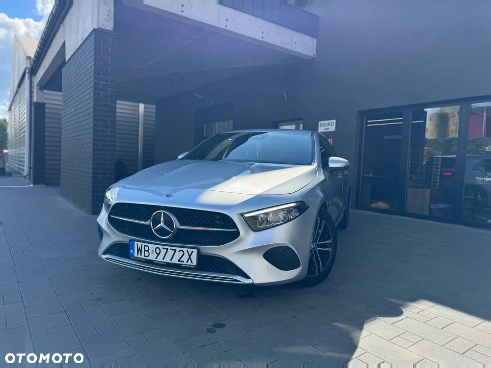 Mercedes-Benz Klasa A 200 d Progressive 8G-DCT - 3