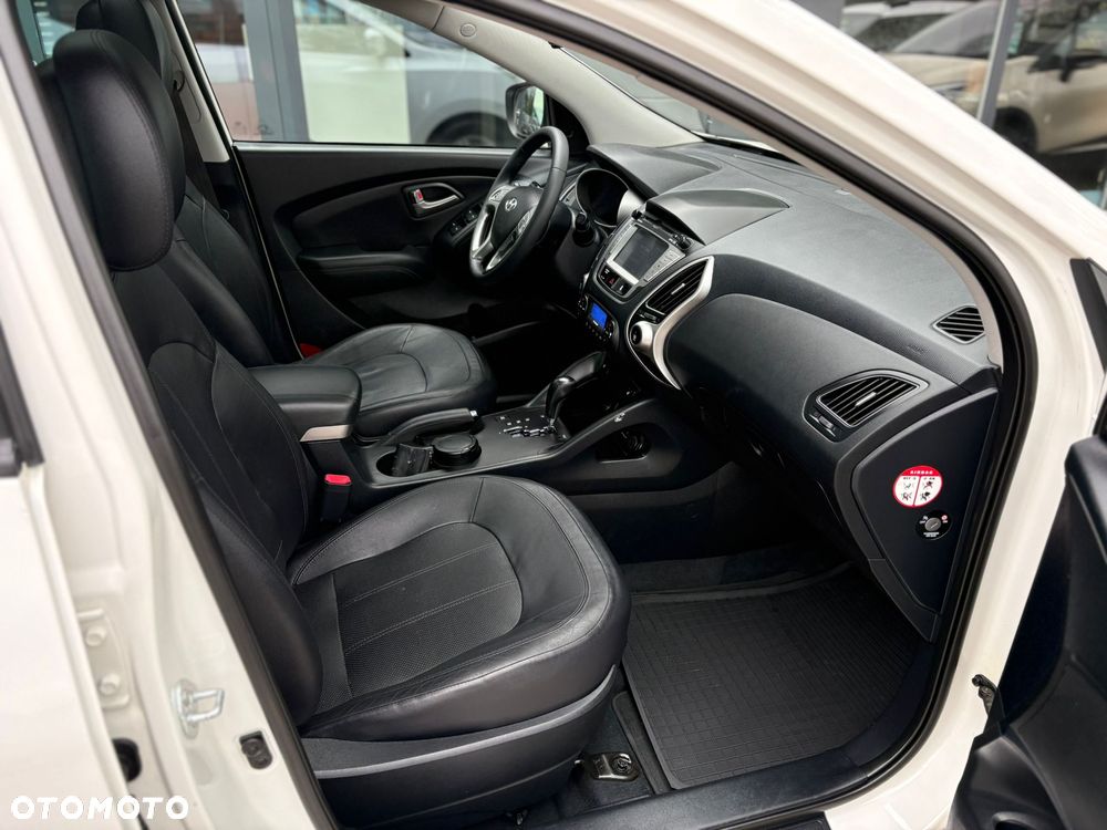Hyundai ix35 - 11