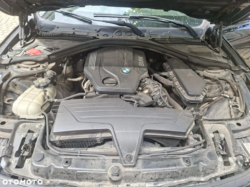 BMW Seria 3 320d Luxury Line - 8