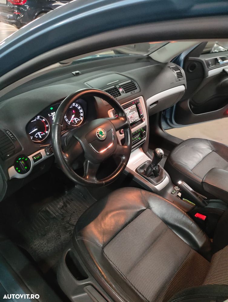 Skoda Octavia 1.8 Elegance TSI - 10