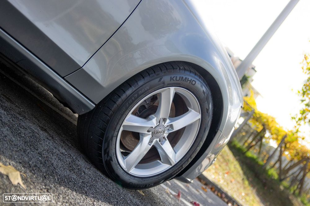 Audi A4 Avant 2.0 TDI Advance - 26