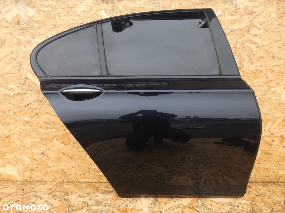 BMW F01 DRZWI  PRAWY TYŁ  CARBONSCHWARZ - 1