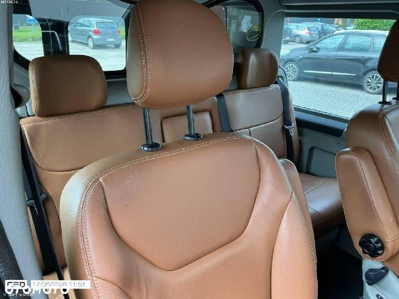 Opel Vivaro - 26