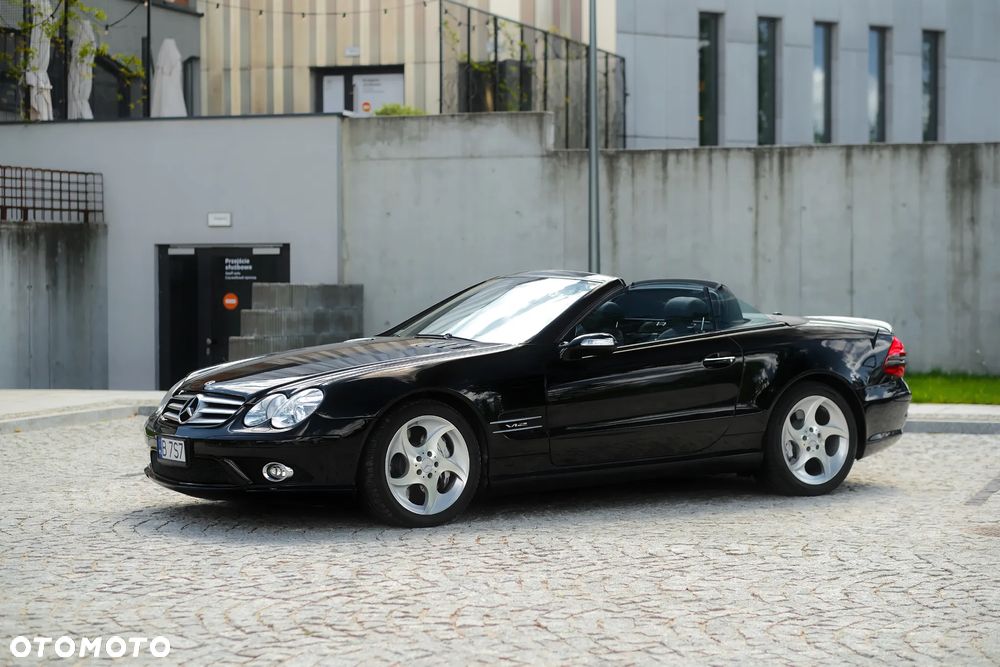 Mercedes-Benz SL - 28