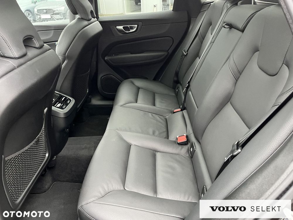 Volvo XC 60 - 29
