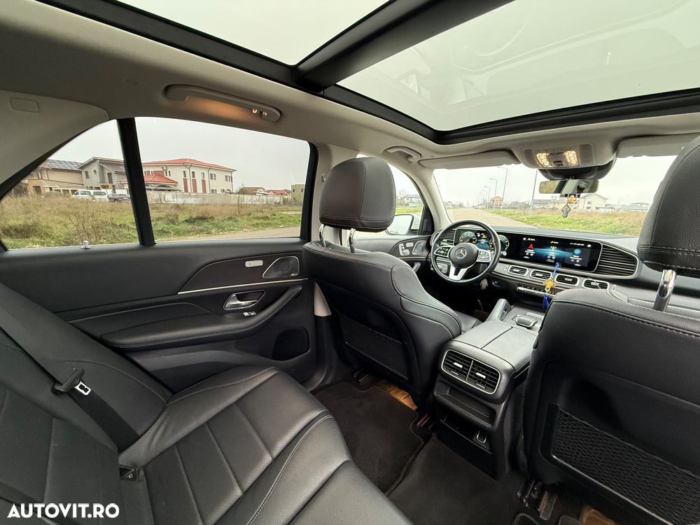 Mercedes-Benz GLE 300 d 4MATIC - 12