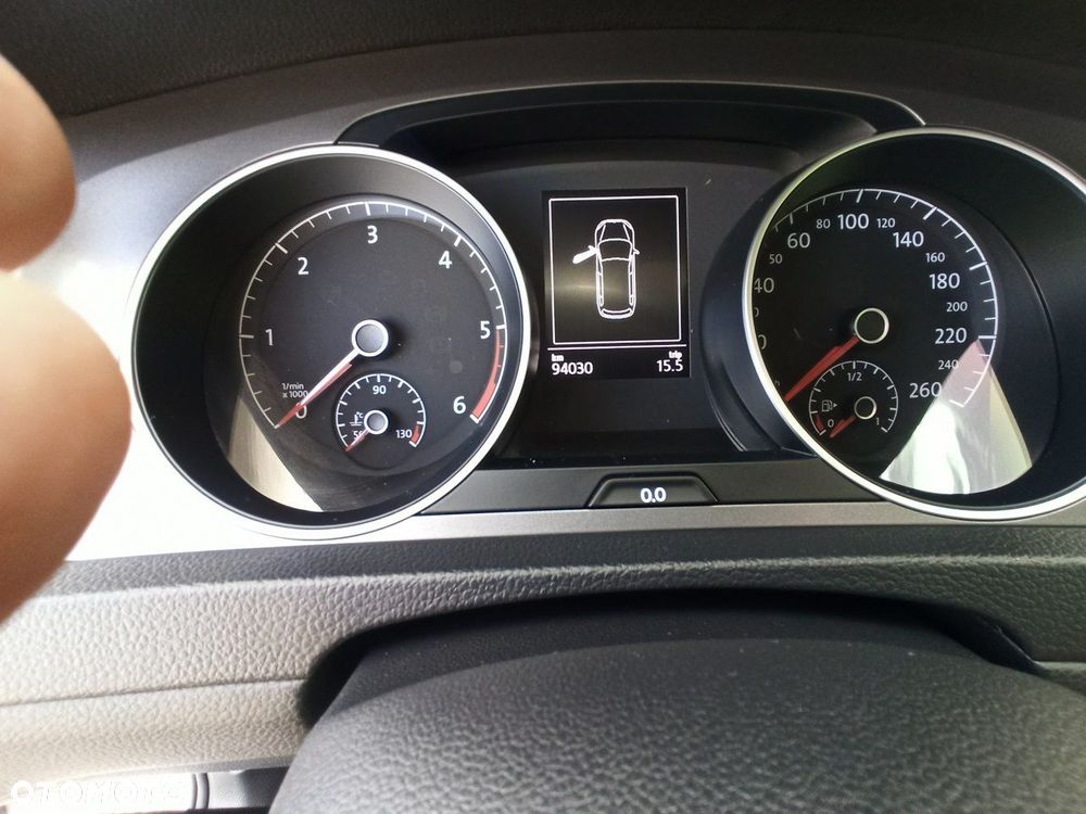 Volkswagen Golf 1.6 BlueTDI Comfortline - 15