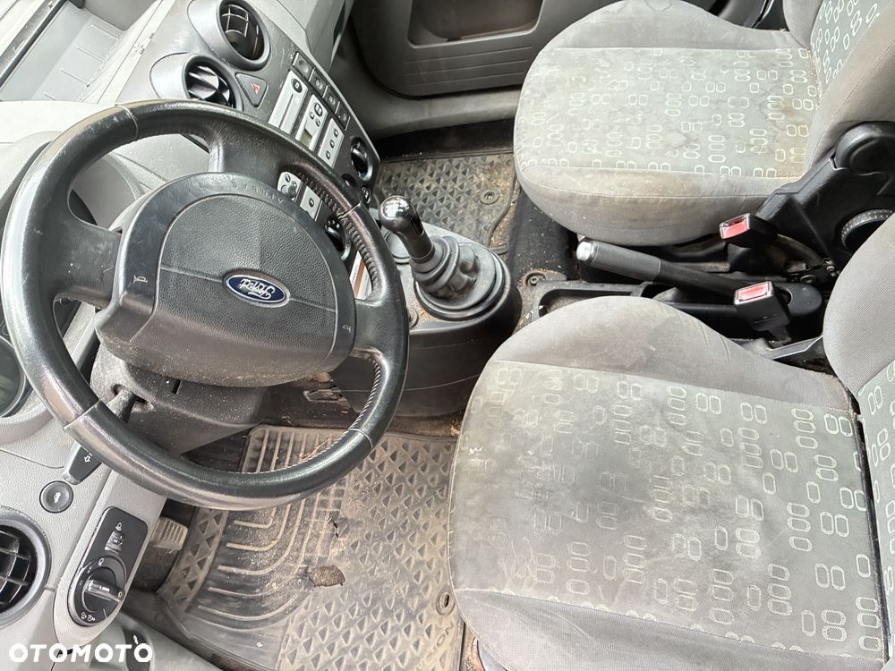 Ford Fusion 1.4 Ambiente - 10