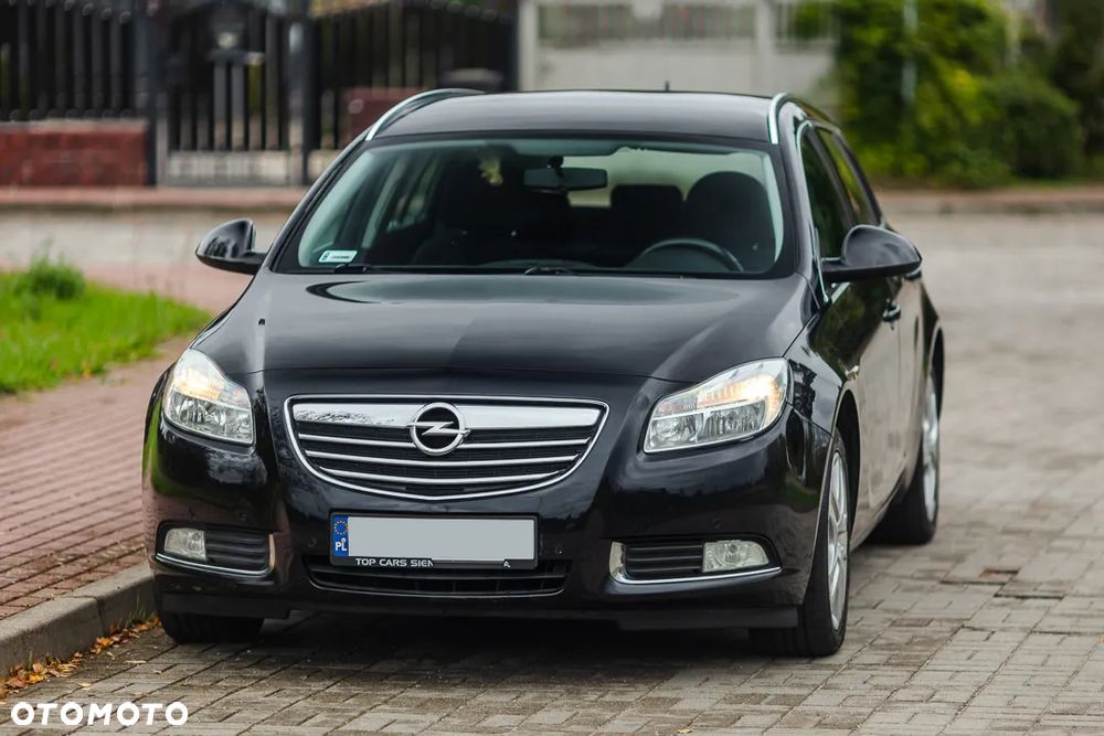 Opel Insignia - 2