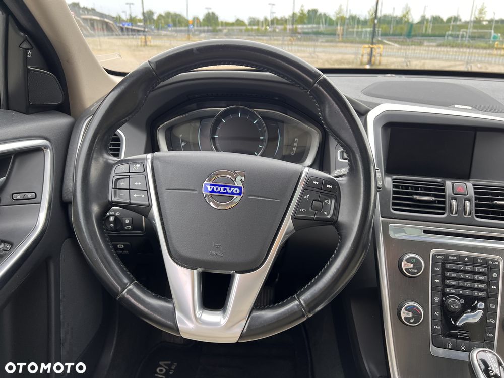 Volvo XC 60 D4 Drive-E Summum - 10