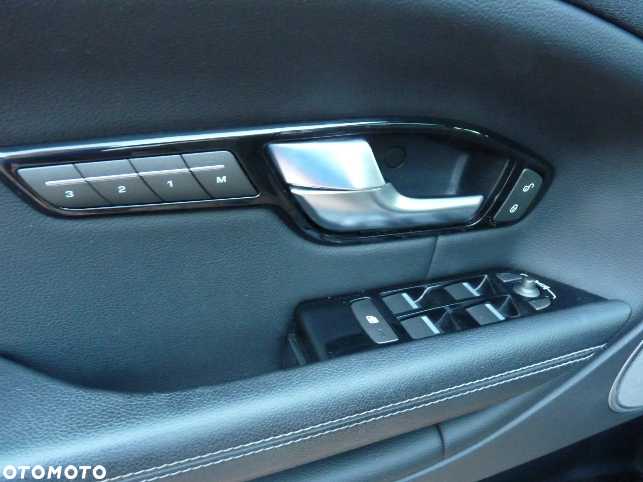 Land Rover Range Rover Evoque TD4 Landmark Edition - 21
