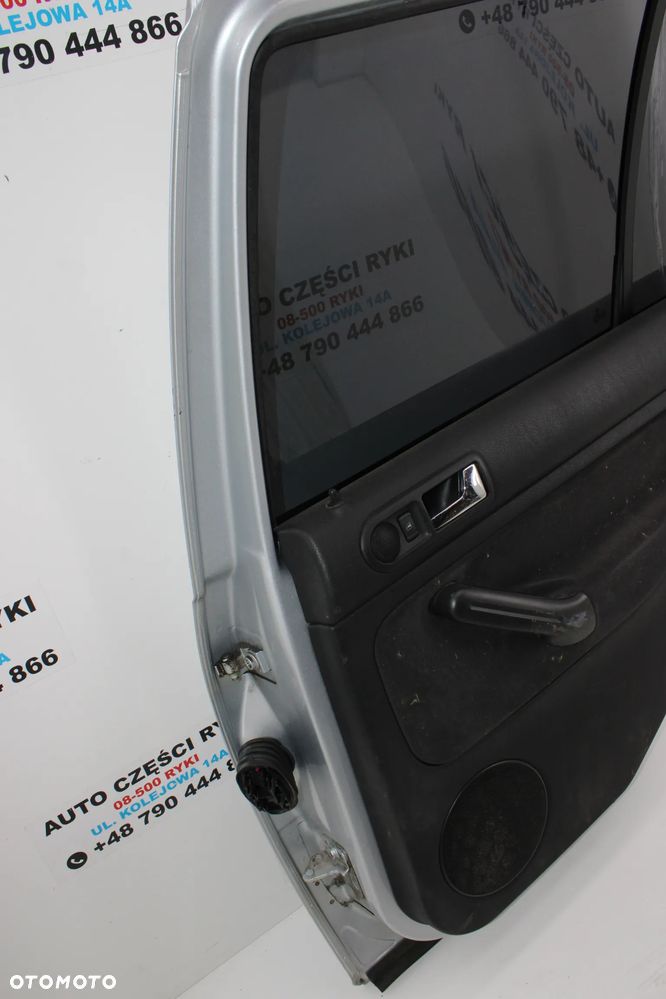 VW Golf IV Kombi Drzwi Prawy Tył LA7W - 6