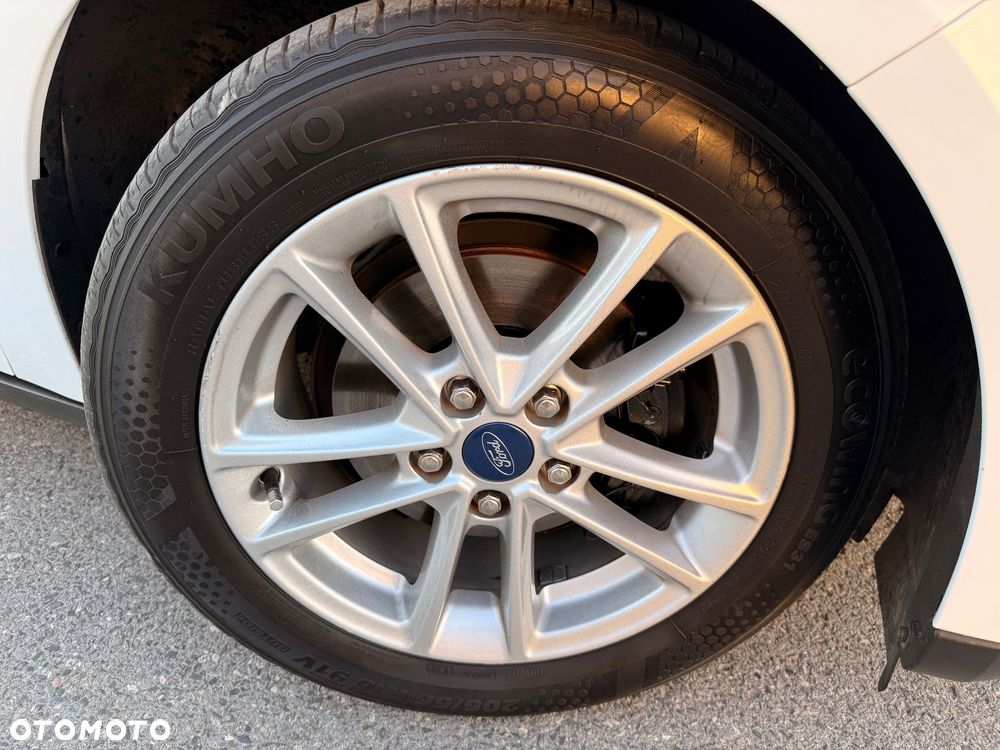 Ford Focus 1.6 Titanium - 17
