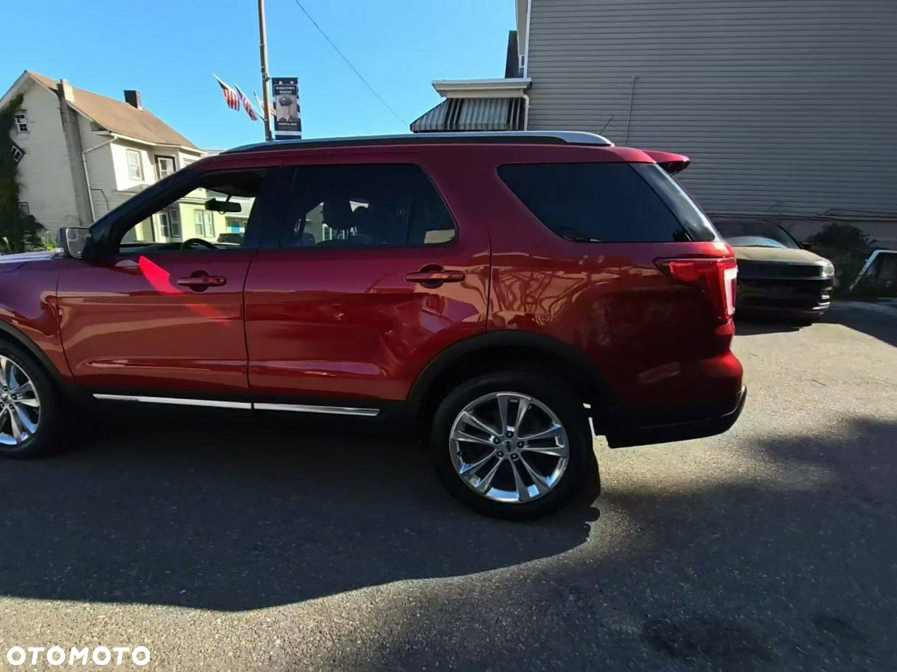 Ford Explorer - 2