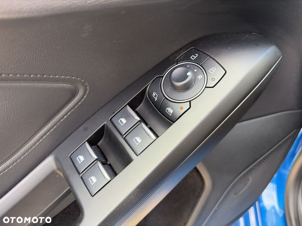 Ford Focus - 22