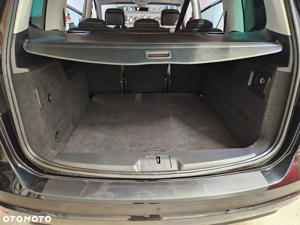 Volkswagen Sharan 2.0 TDI DSG BlueMotion Technology Cup - 21