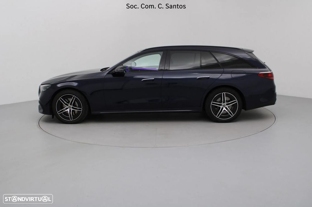 Mercedes-Benz E 300 e AMG Line - 4