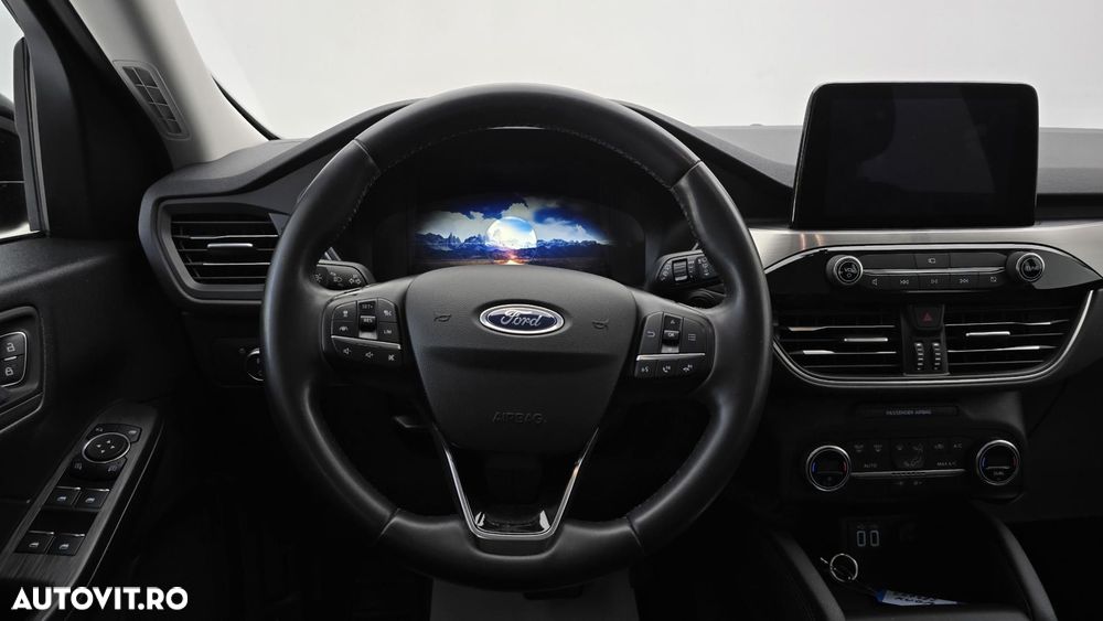 Ford Kuga - 15